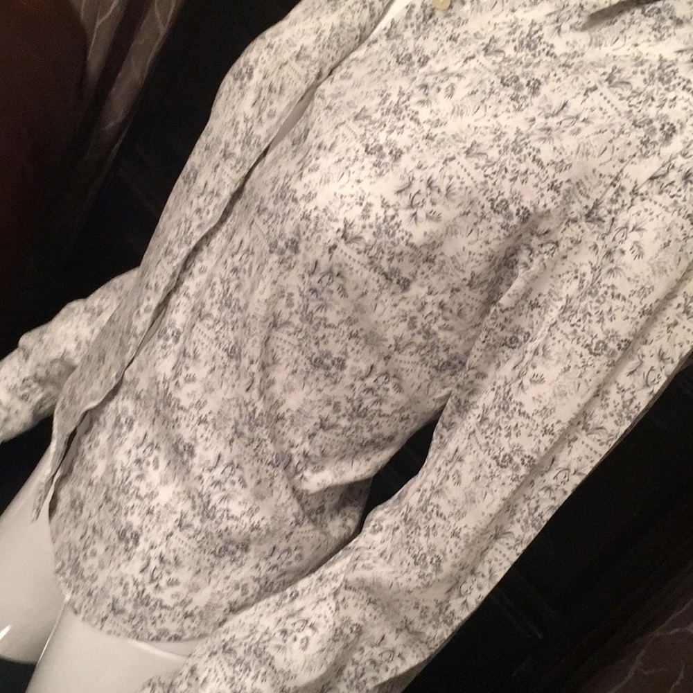 Lightweight Summer Button Down Blouse - image 1